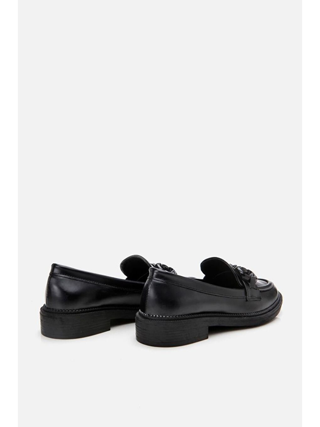 Kadın Siyah Tokalı Klasik Loafer-8