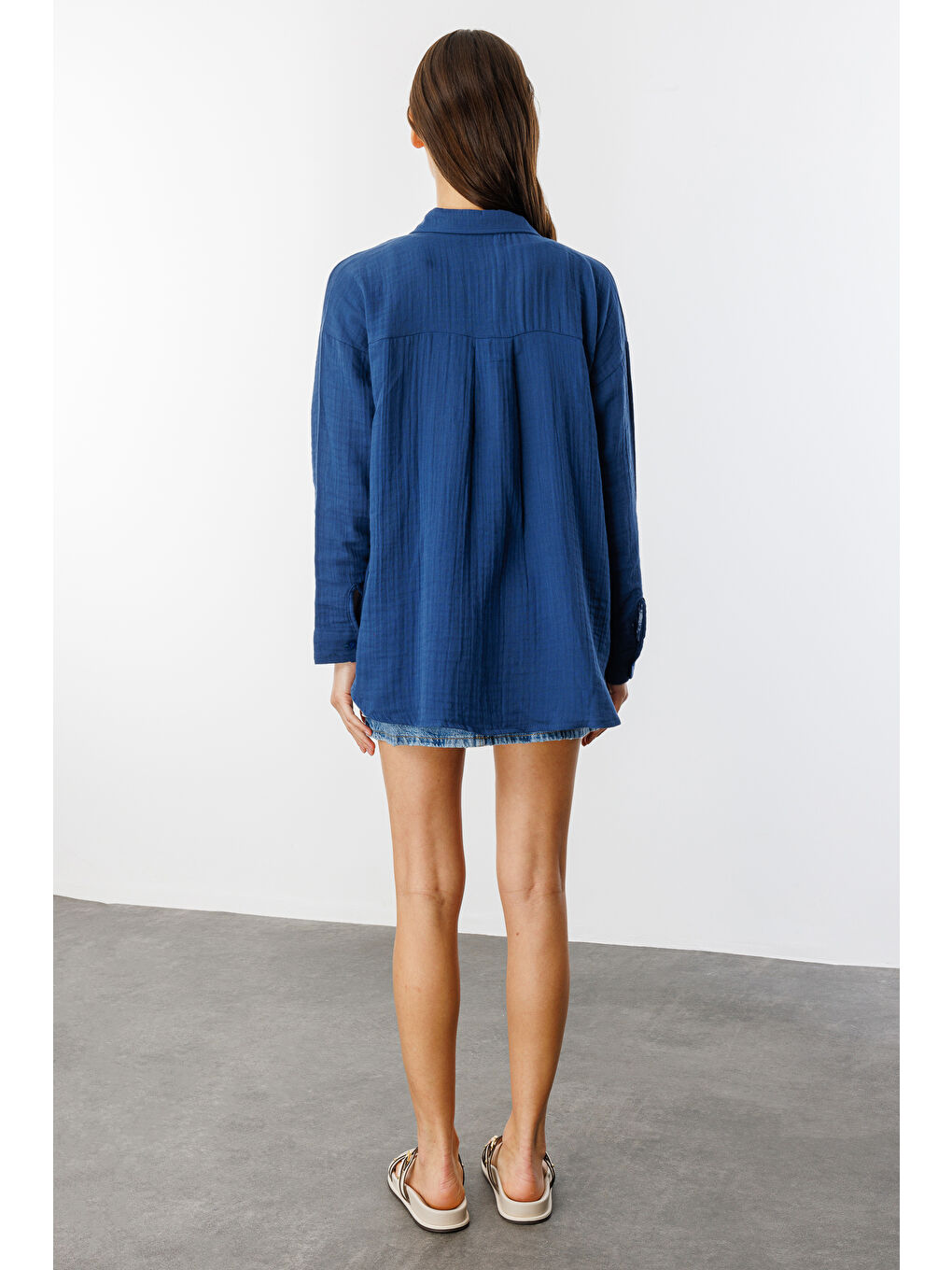 Lacivert Oversize Basic Müslin Kadın Gömlek KADIN-MÜSLİN-GÖMLEK-3