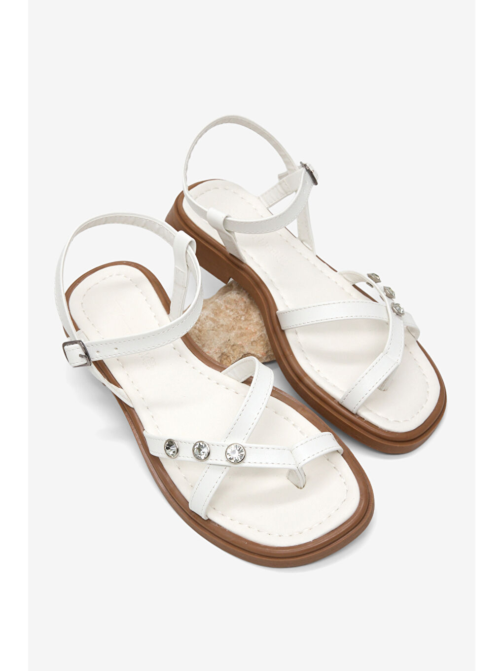 Kadın Beyaz Rahat Kalıp Taşlı Parmak Arası Sandalet-4