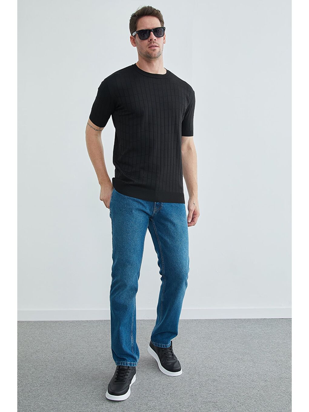 Siyah Kare Desenli Fitilli Triko Tişört-2