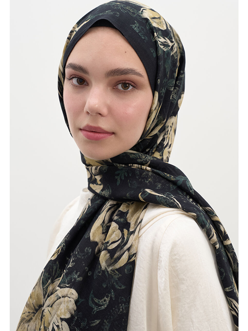 Felıcıe Desen Şal Siyah-3