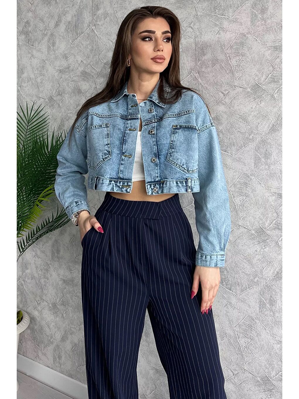 GÜLSELİ Mavi Cepli Crop Top Jean Jean Ceket