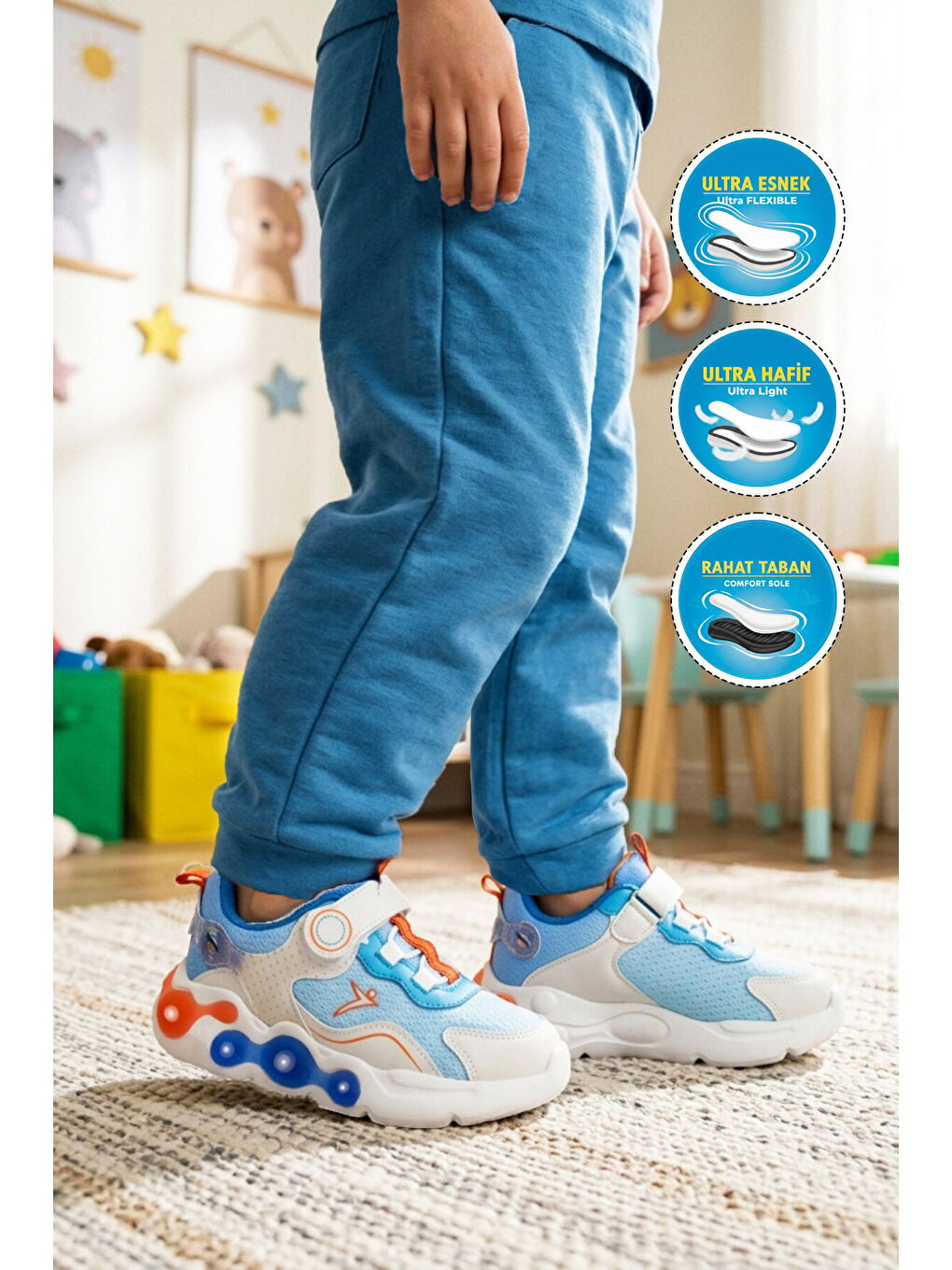 Mavi Cırtlı Işıklı Hafif Erkek Çocuk Spor Ayakkabı Flash P-2