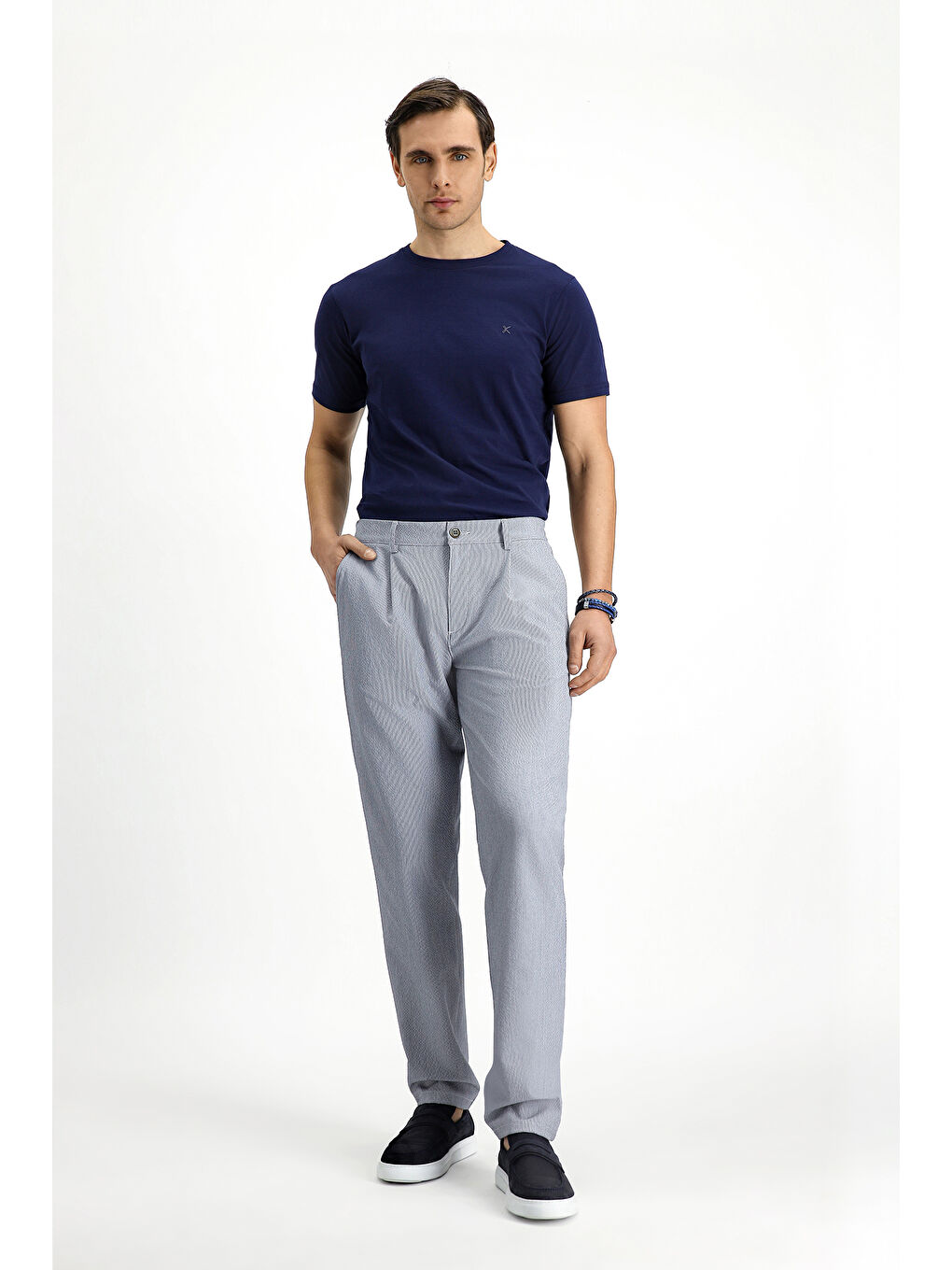 Lacivert Bisiklet Yaka Slim Fit Dar Kesim Pamuk Tişört-1