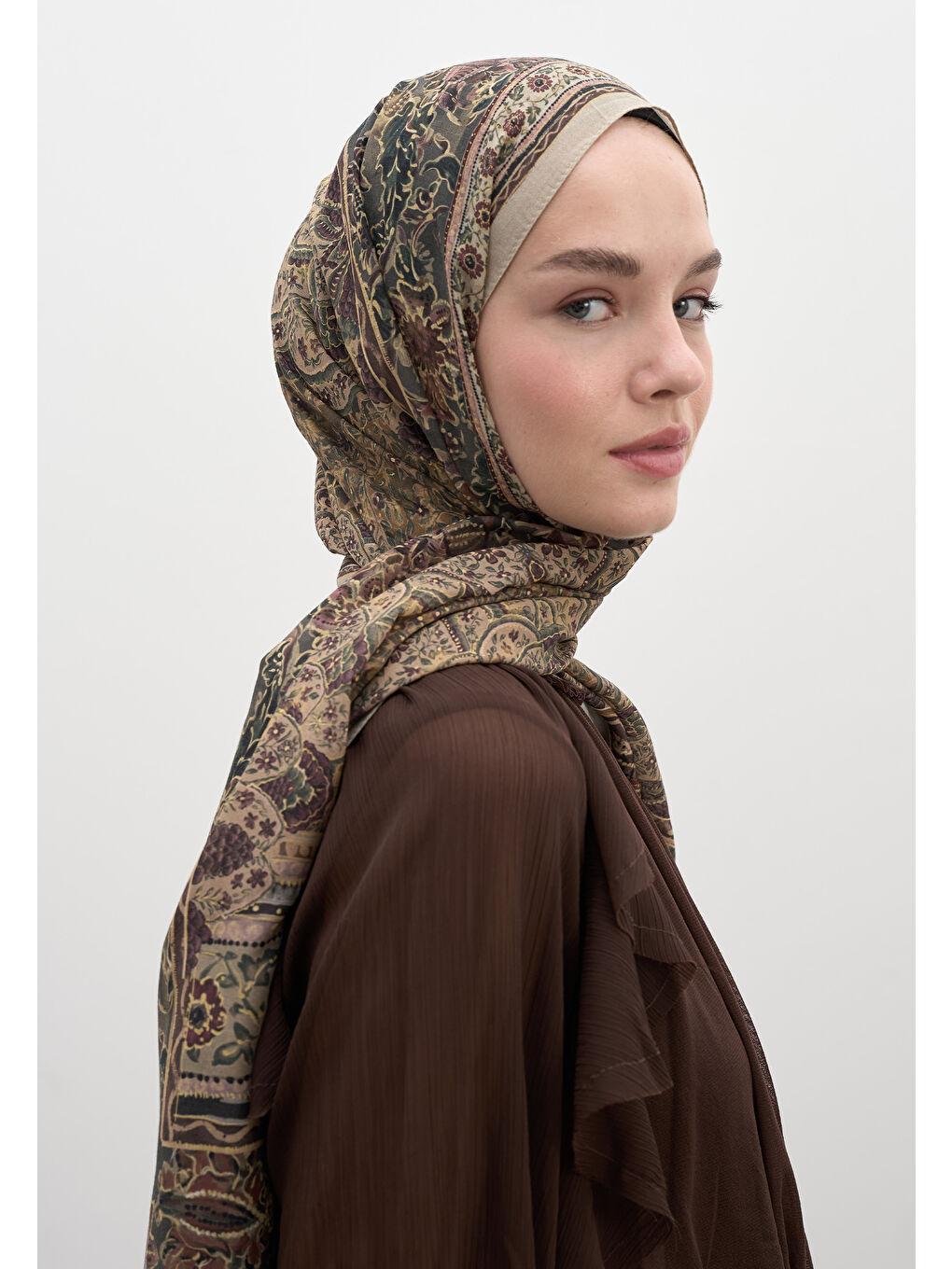 Vanessa Desen Şal Haki-3