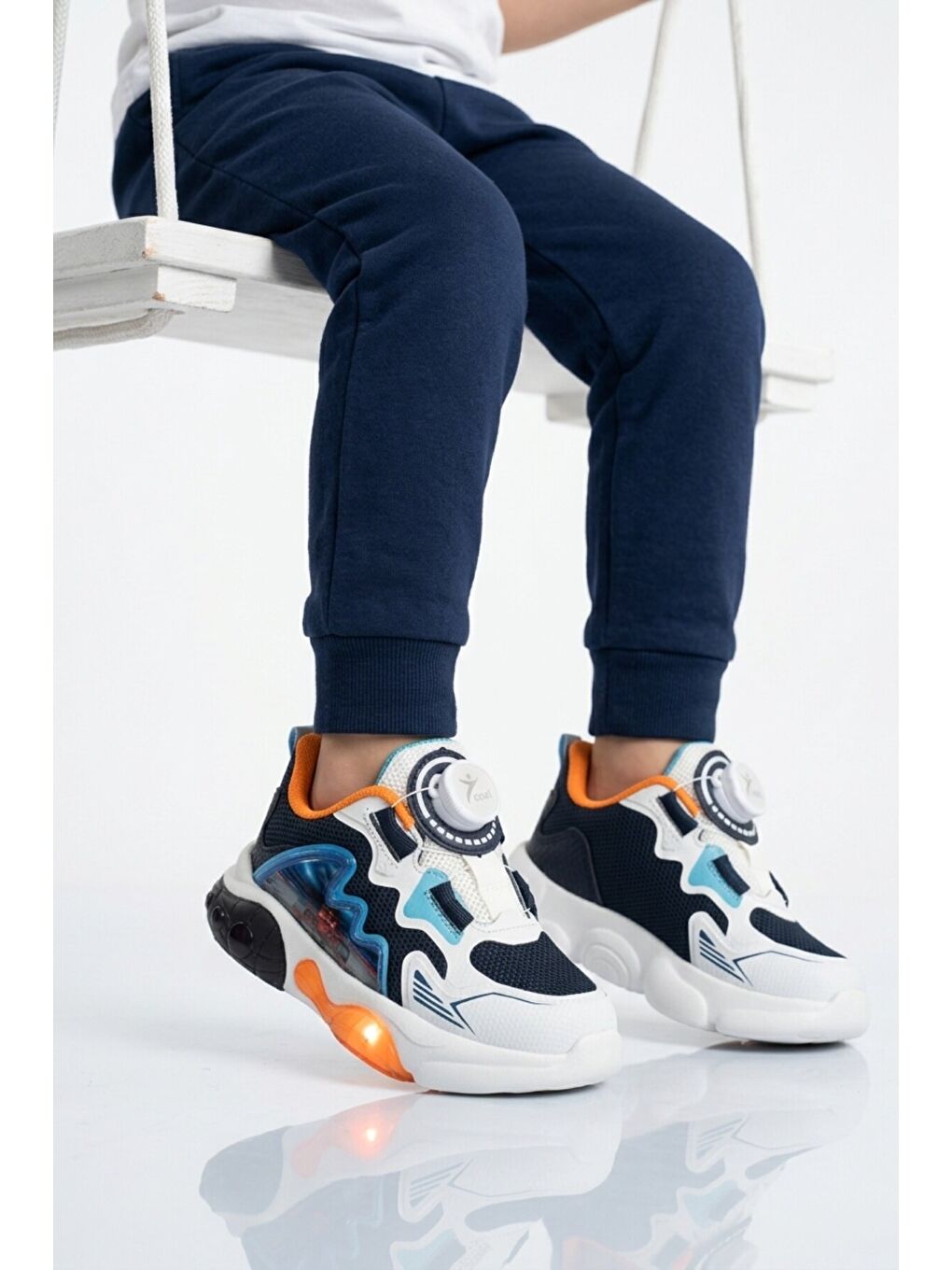 Lacivert Misina Bağcıklı Işıklı Hafif Erkek Çocuk Spor Ayakkabı Remy P-1