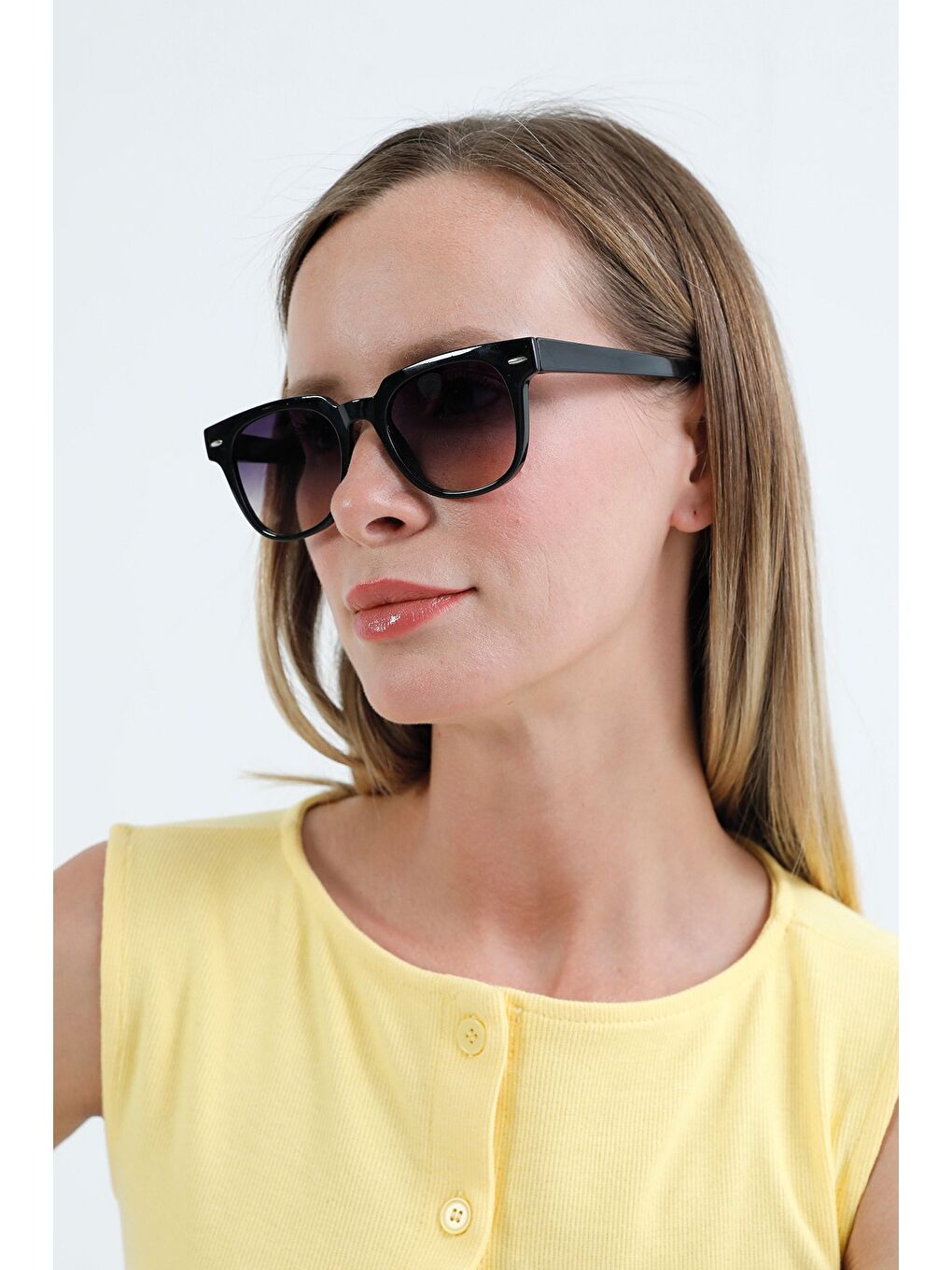 Sarı Metal Aksesuarlı Dikdörtgen Güneş Gözlüğü