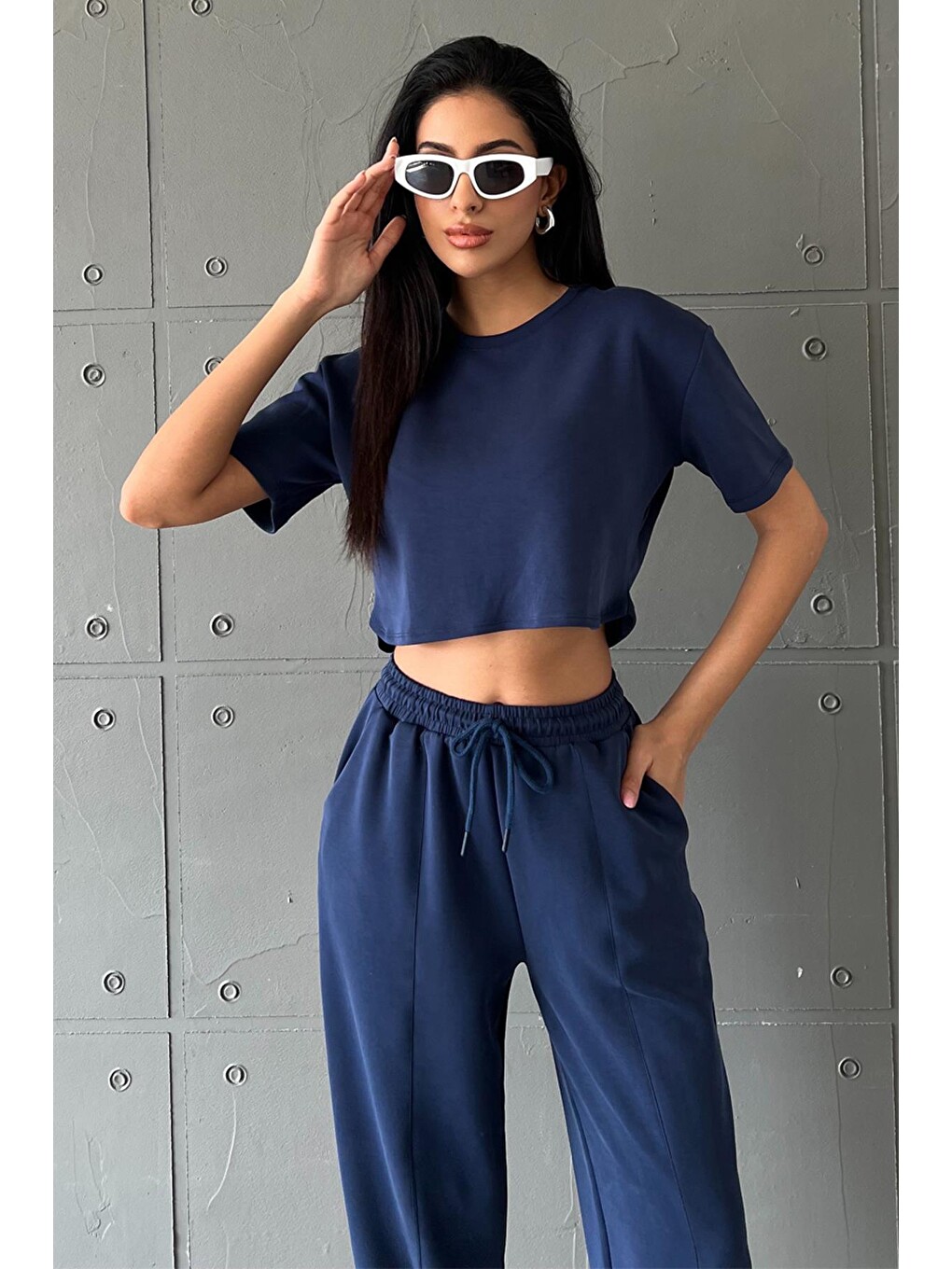 Lacivert Ultra Yumuşak Dokunuş: Modal Crop Top Serisi Kadın Tişört @savona