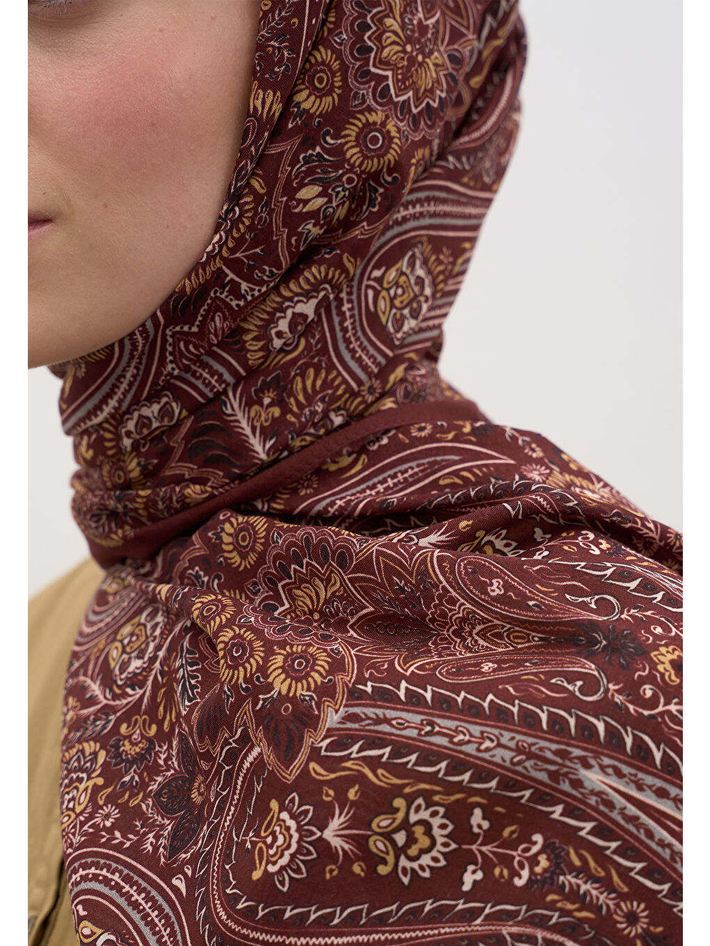 Petra Desen Şal Bordo-3