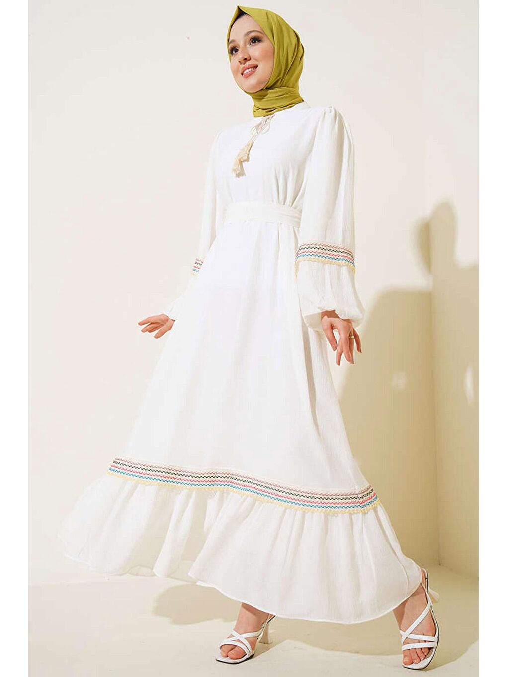 2470 Uzun Tesettür Elbise - Ekru