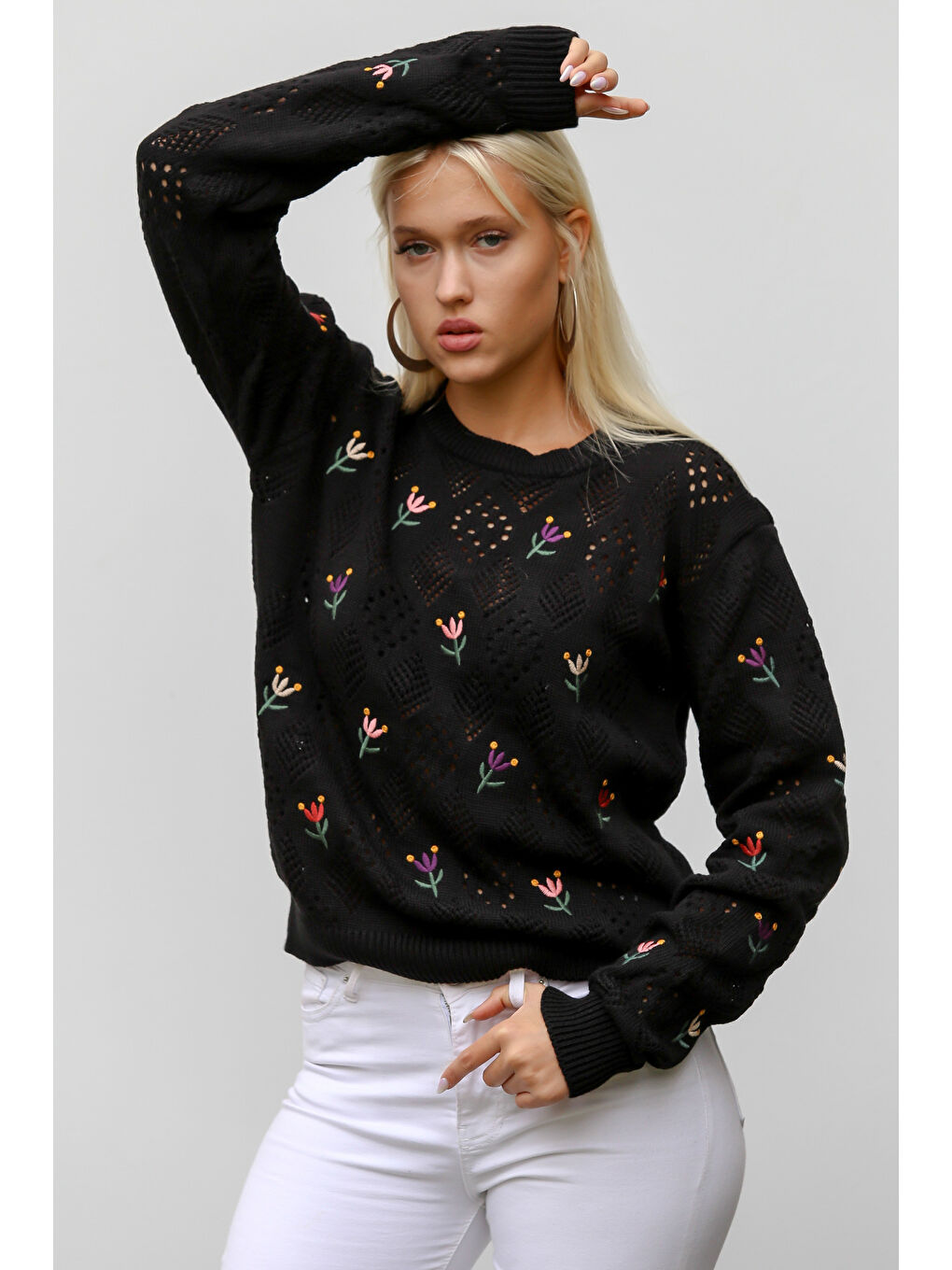 Kadın Siyah Uzun Kol Çiçekli Nakışlı Regular Standart Casual Akrilik Triko Kazak-5