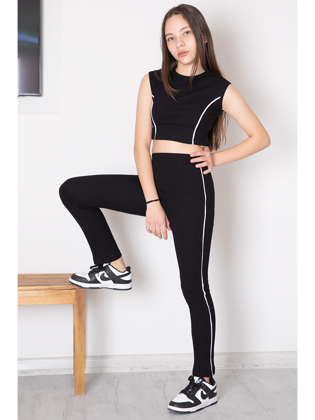 Siyah Kız Çocuk Tatylı Croplu 2'li Takım 20242-4