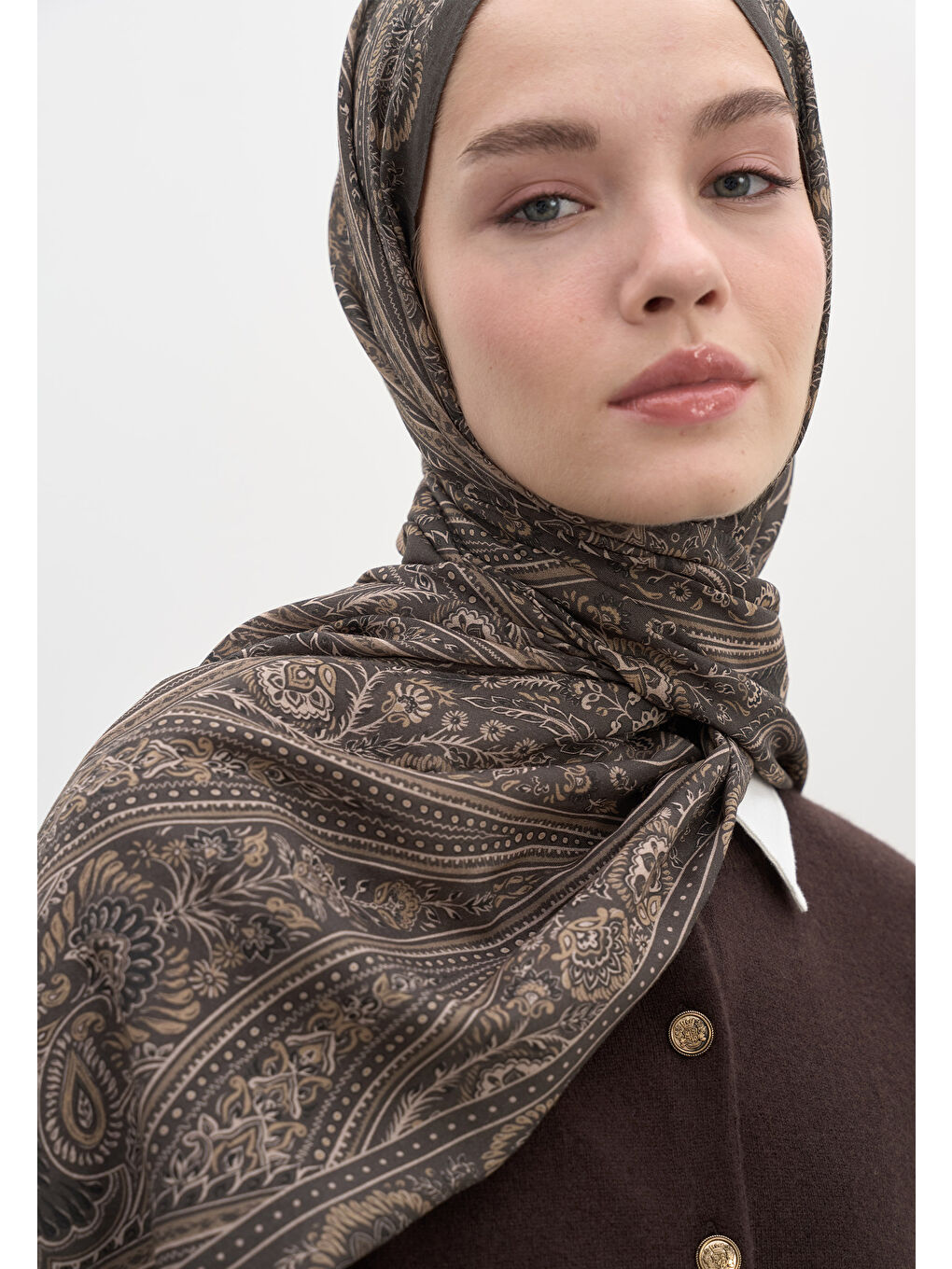 Bej Petra Desen Şal Vizon-2