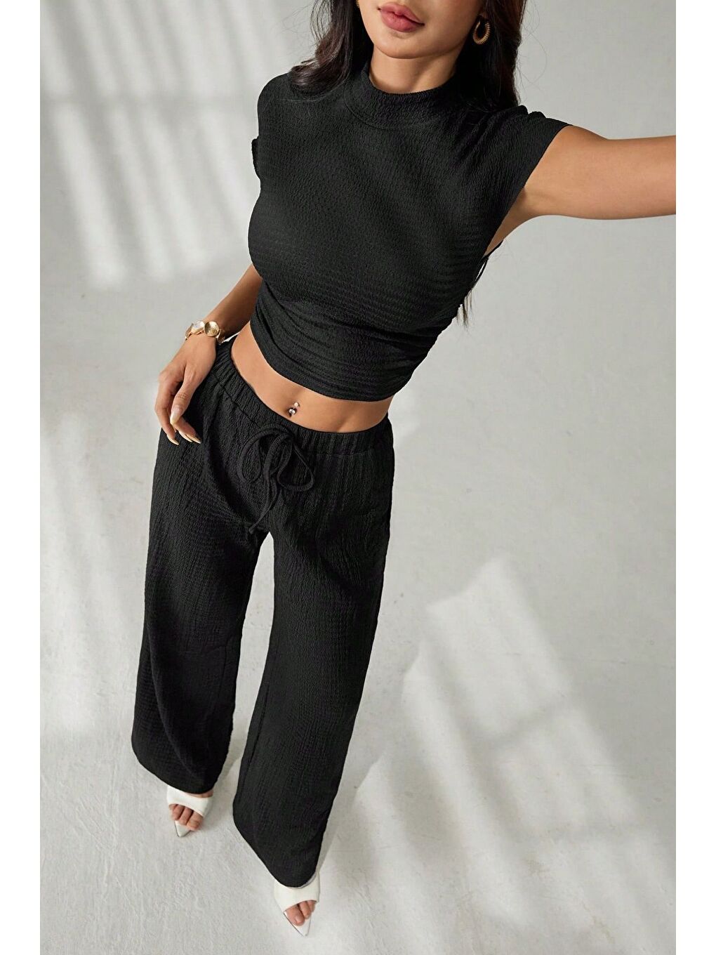 Siyah Kısa Kollu Beli Dar Büzgülü Bluz Pantolon Örme Bürümcük Takım-2