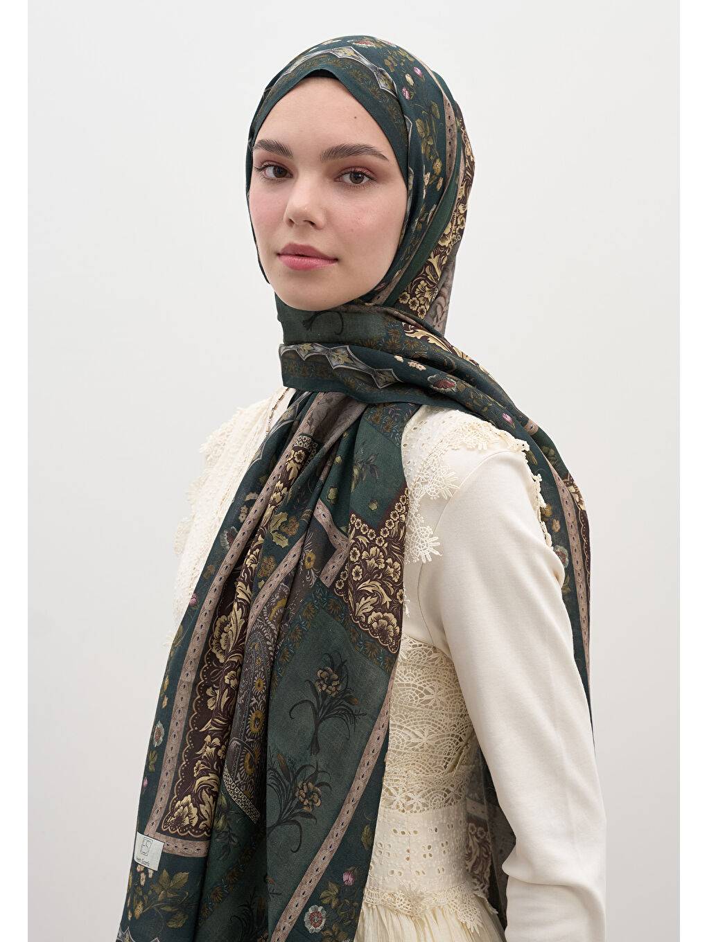 Wıld And Pure Desen Şal Koyu Yeşil-2