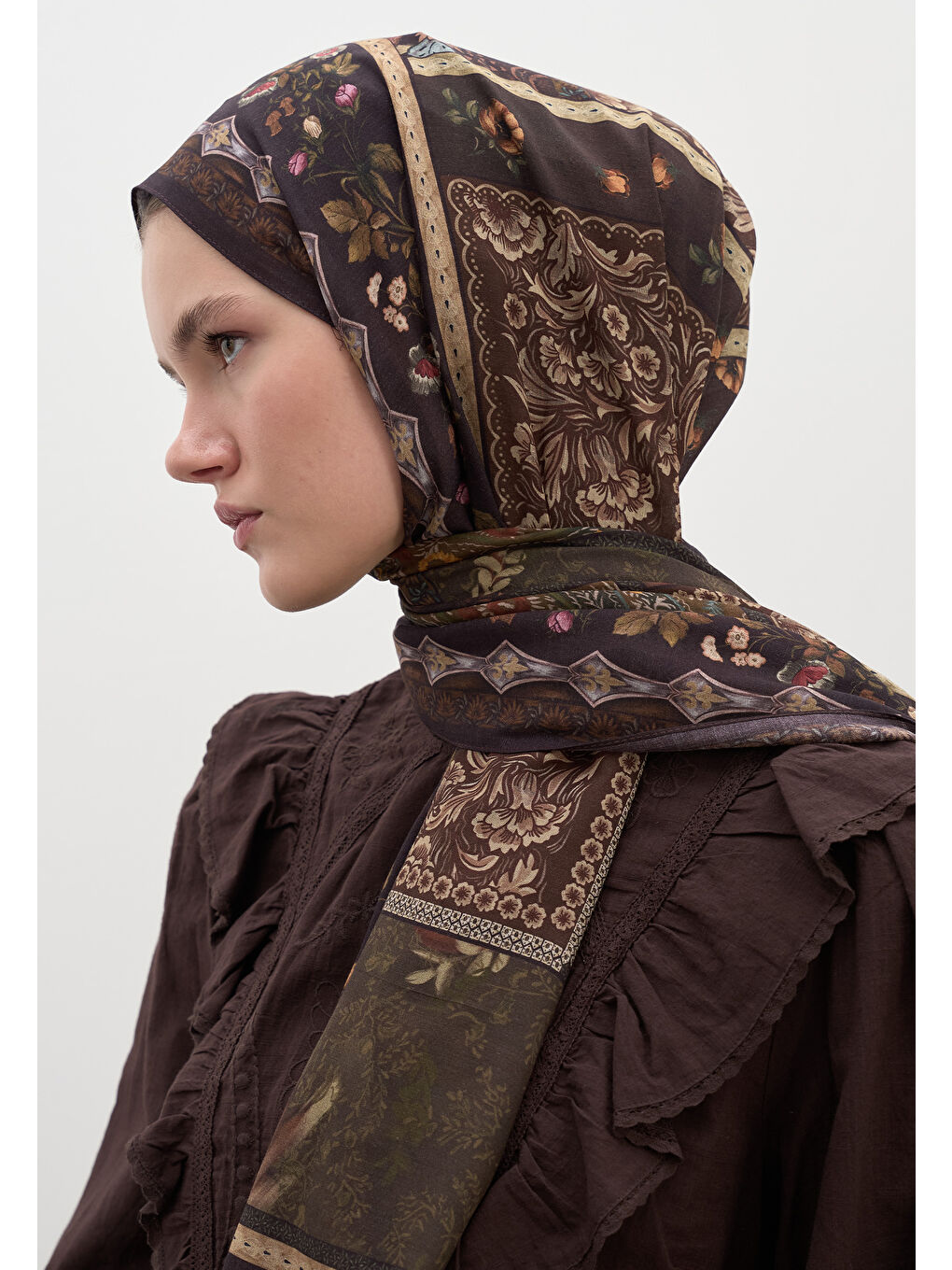 Wıld And Pure Desen Şal Kahverengi-2