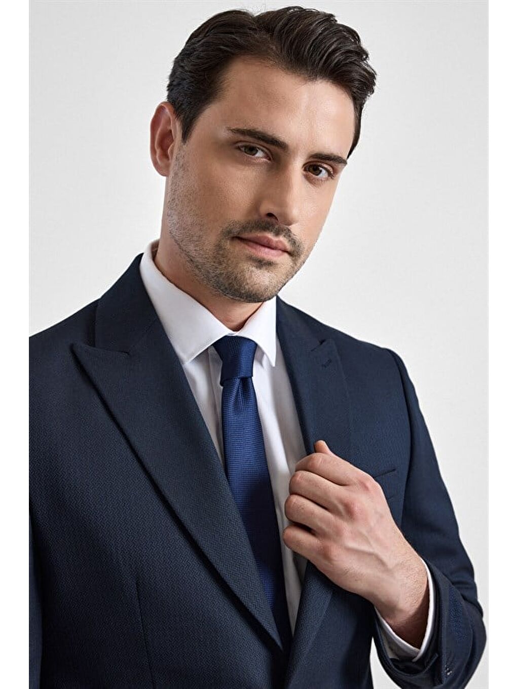 Lacivert Slim Sivri Yaka Kazayağı Armürlü Kapaklı Cep Standart 6 Drop Takım Elbise-2