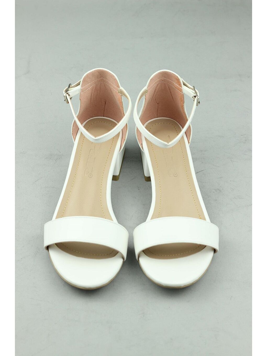 Beyaz 326180 Bilekten Kemerli Ayakkabı Kadın-4