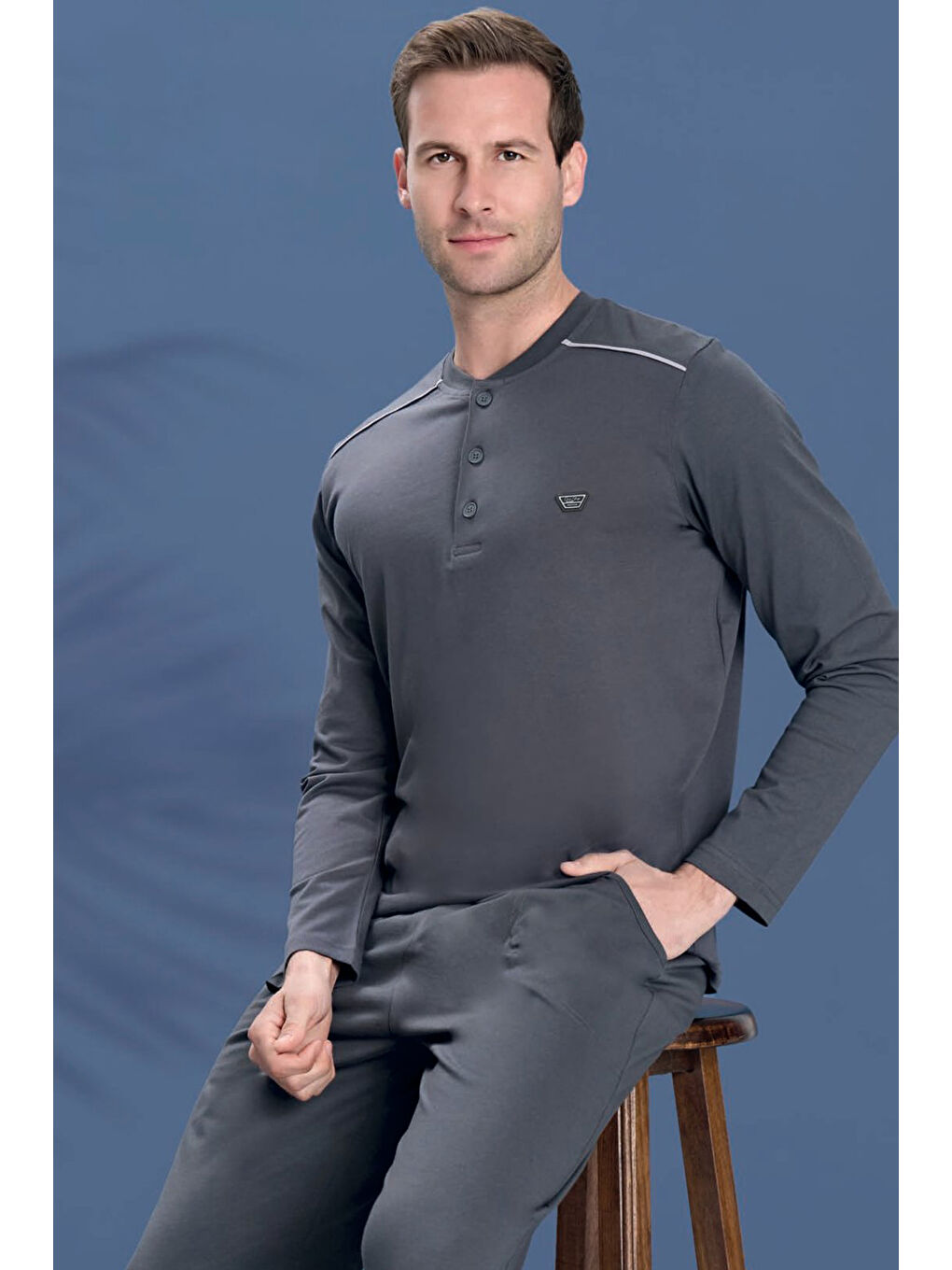 Gri Erkek Penye Yarım Düğme Detay Uzun Kol Pijama Takımı 2123 Füme-1