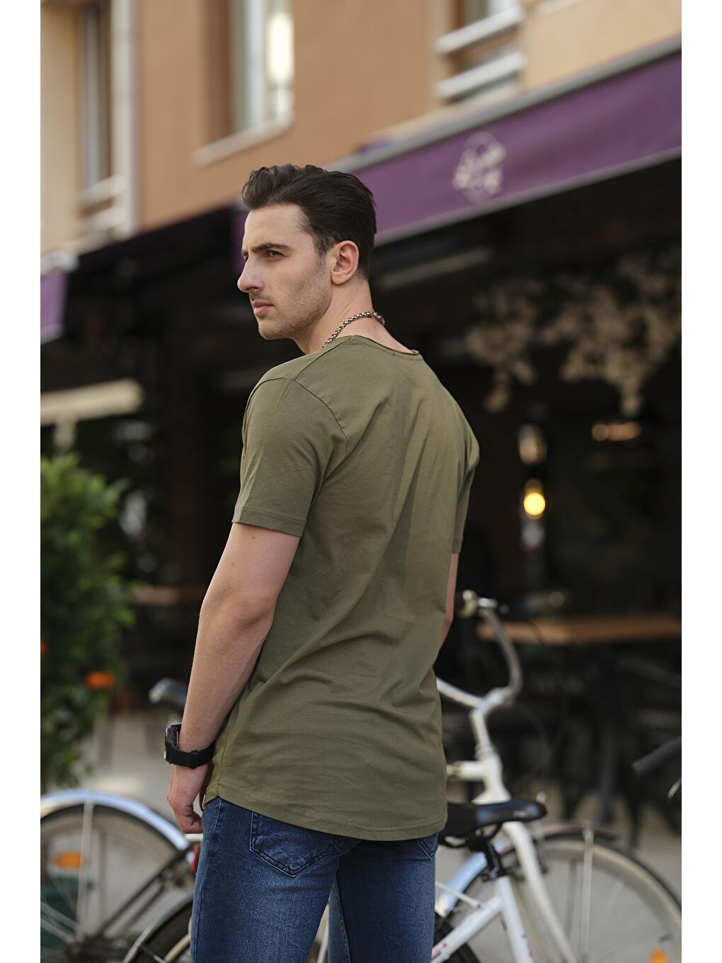 Haki Açık Yaka Slim Fit Tshirt-2