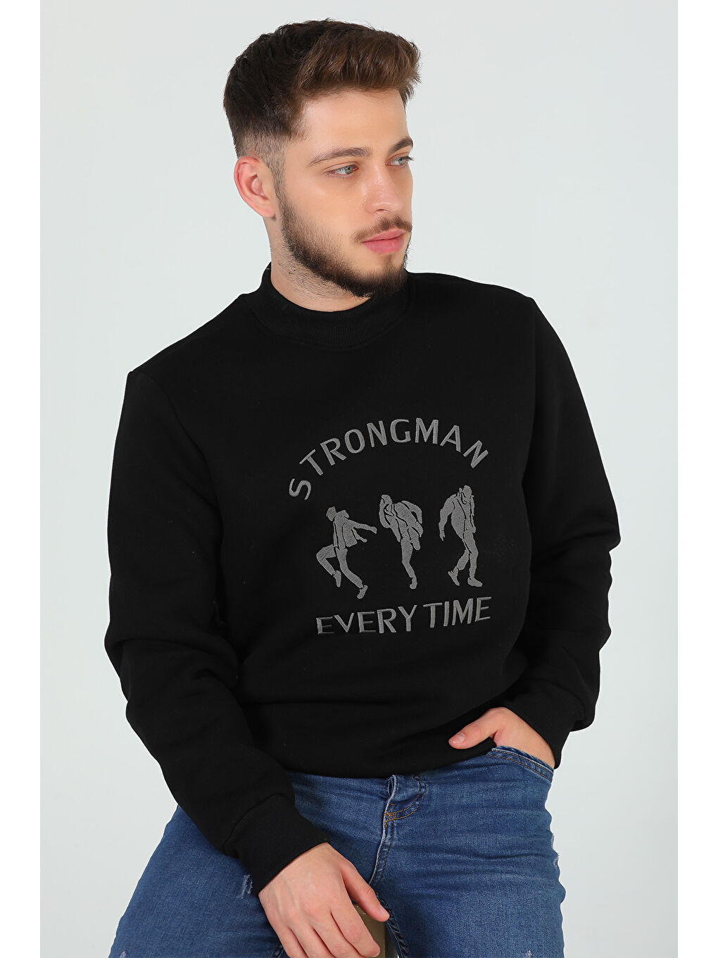 Mishar İtalia Siyah Erkek Bisiklet Yaka Nakışlı Üç İplik Şardonlu Sweatshirt