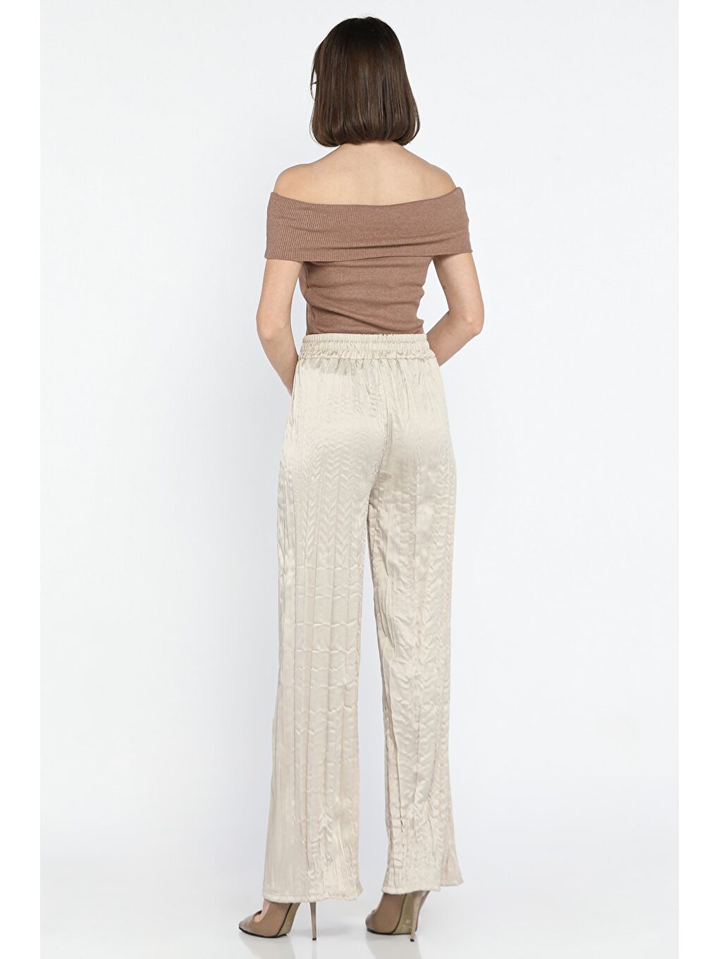 Bej Kadın Bel Lastikli Yüksek Bel Saten Pileli Pantolon-2