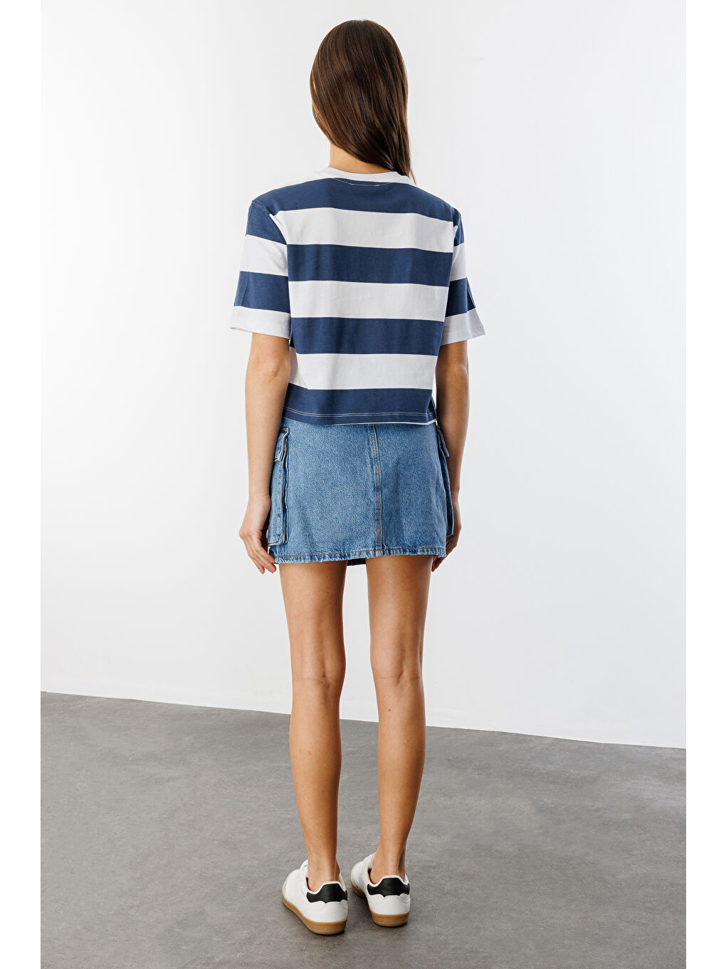 Lacivert Boxy Fit Bisiklet Yaka Çizgili Basic Kısa Kollu Tişört CROP-ÇİZGİLİ-4