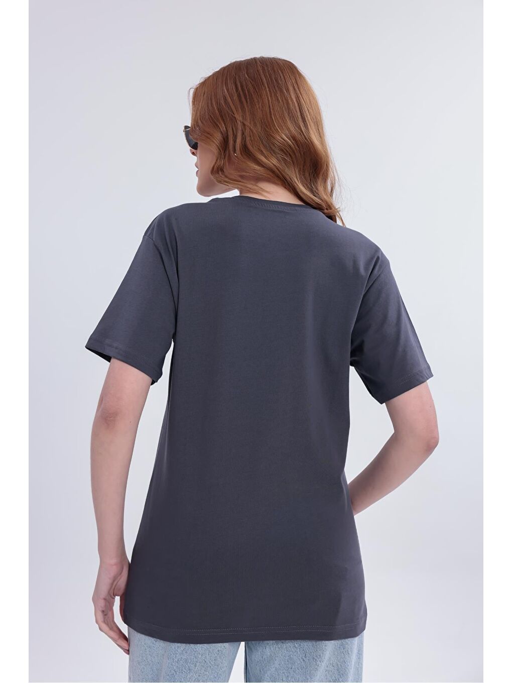 Antrasit Kadın Basic Rahat Kalıp Elastanlı 30/1 Süprem Tişört-380-7