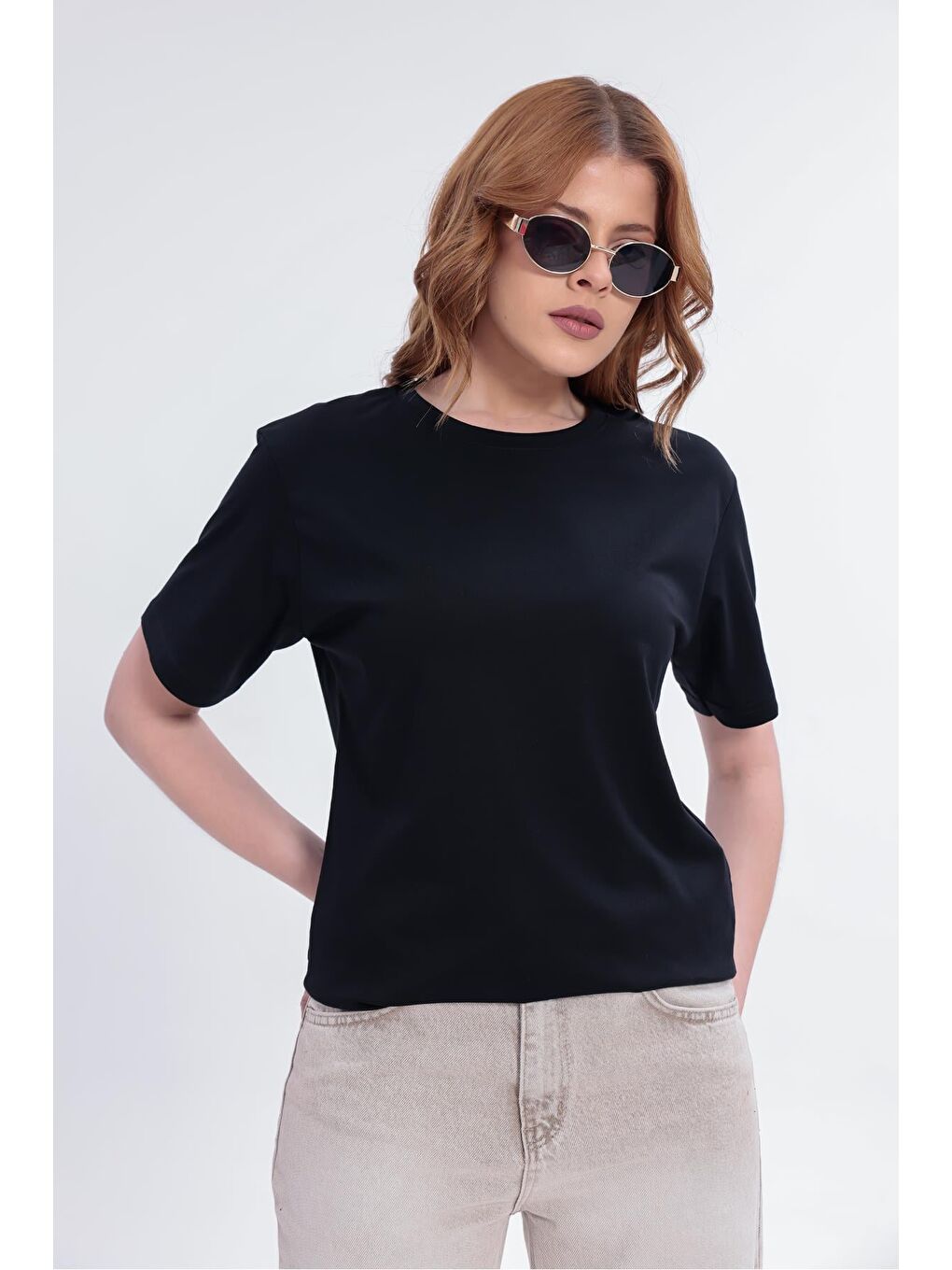 Siyah Kadın Basic Rahat Kalıp Elastanlı 30/1 Süprem Tişört-380-2