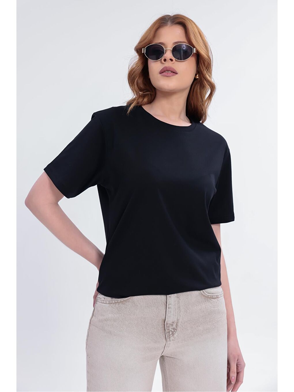 Siyah Kadın Basic Rahat Kalıp Elastanlı 30/1 Süprem Tişört-380-3
