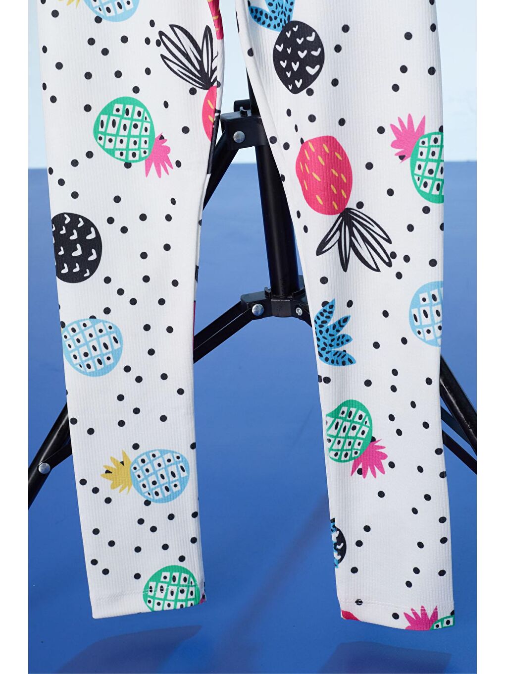 Beyaz Puantiyeli Ananas Baskılı Kız Çocuk Fitilli Tayt-2