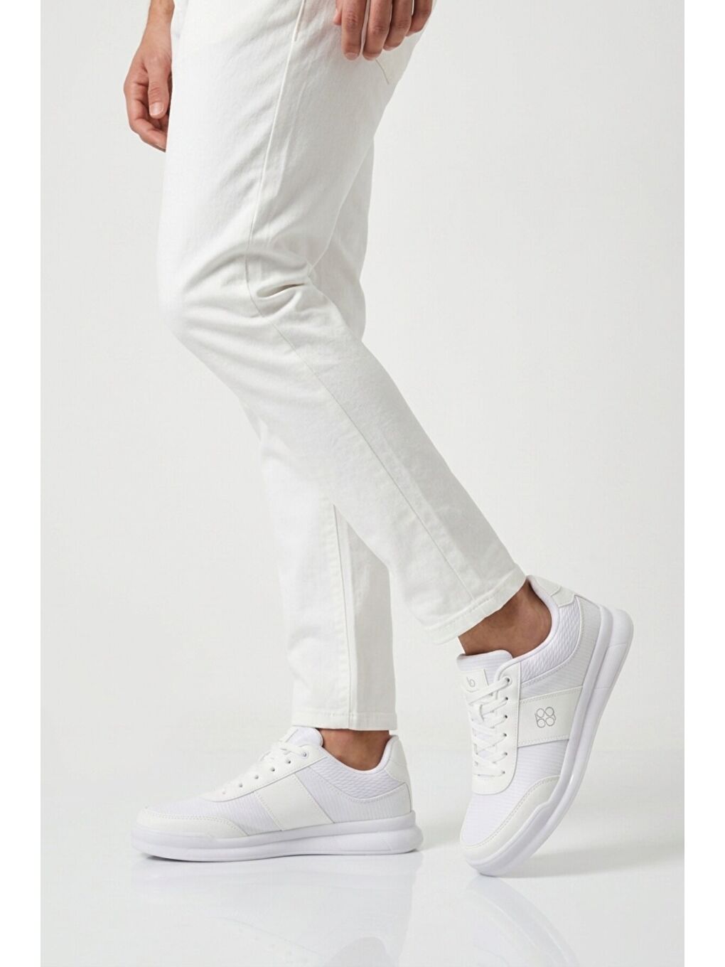 Beyaz-Beyaz Fileli Hafif Esnek Erkek Spor Ayakkabı BST-2088 M-1