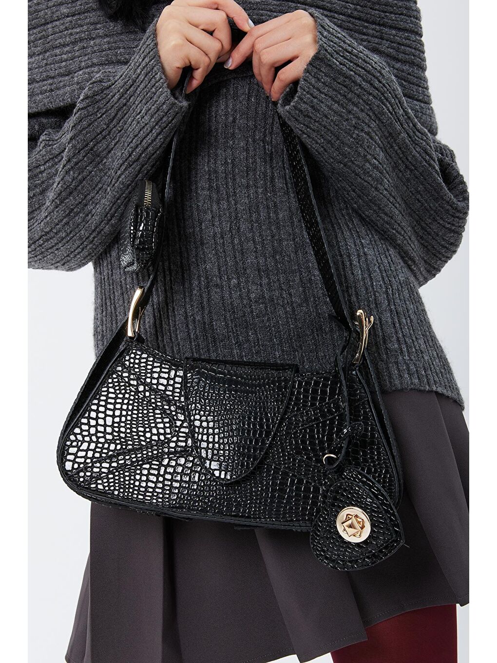 Sarkıt Kalp Detaylı Rita Kadın Kol Çanta Krok Siyah