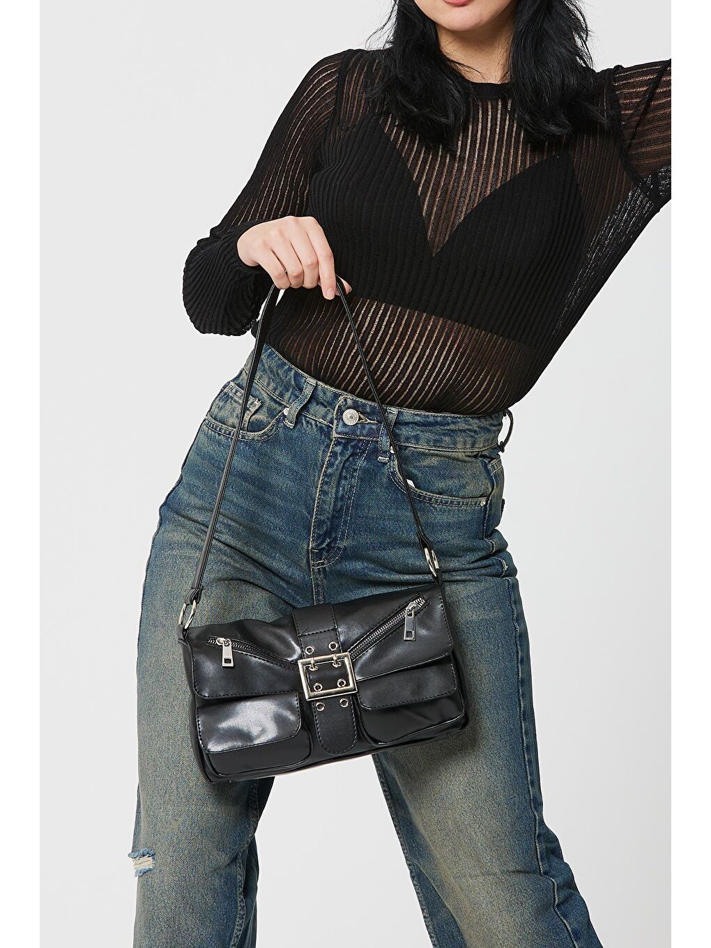 Kemer Detaylı Baget Bruno Kadın Kol Çanta Siyah-2