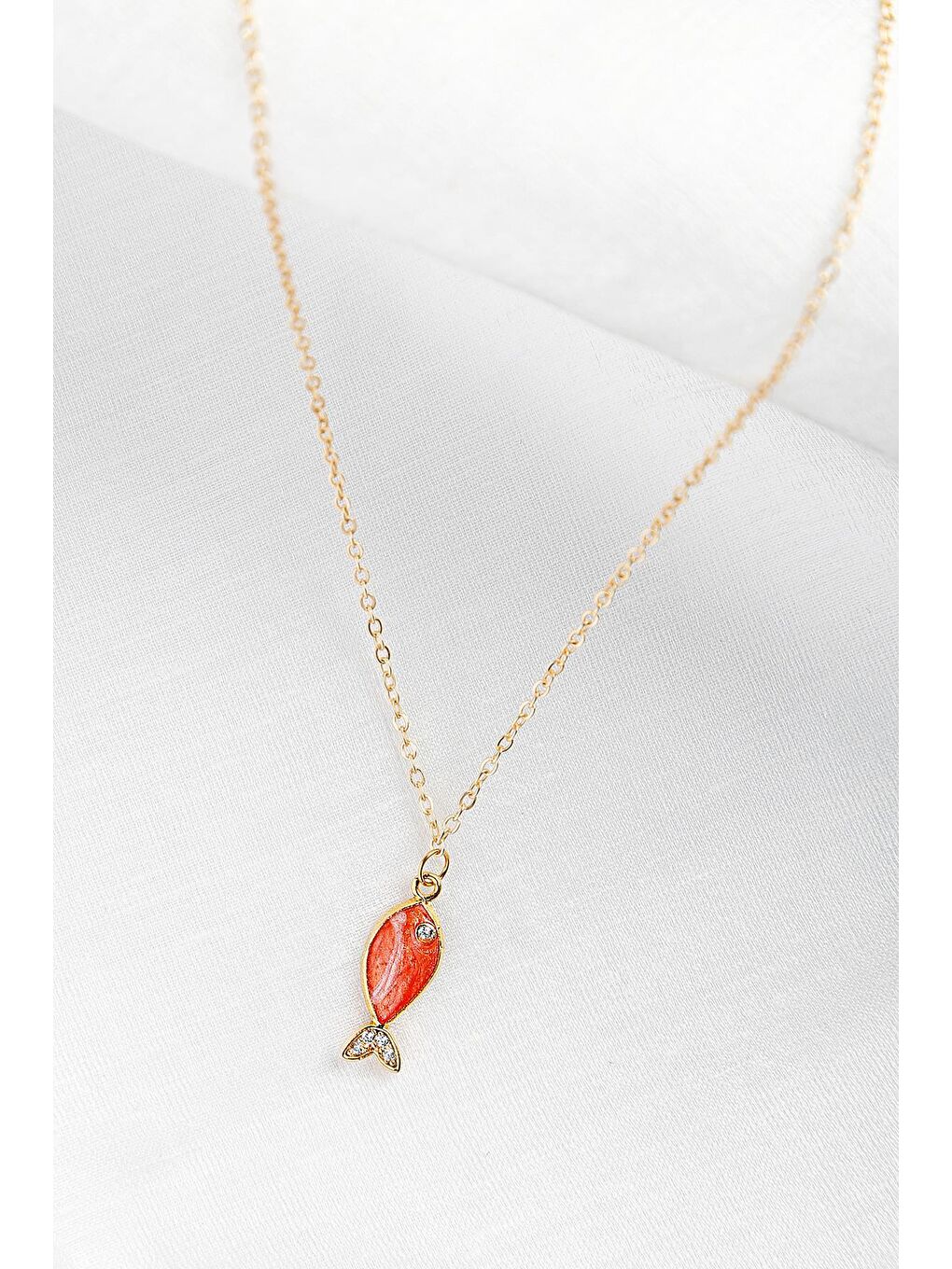 New Obsessions Sari Turuncu Balıklı Şans Kolyesi