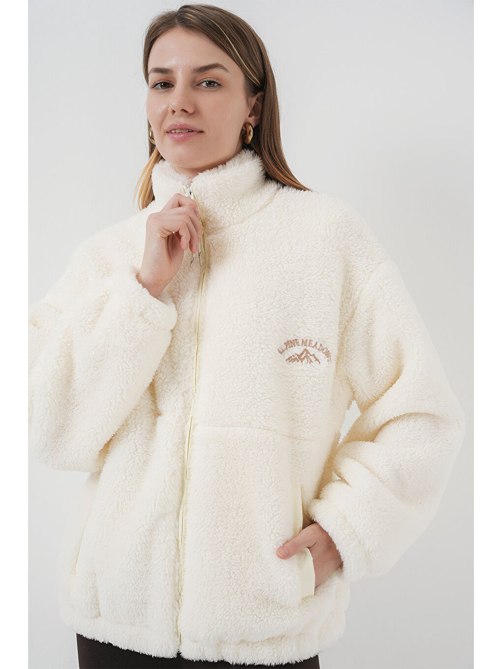 5212 Kadın Oversize Pelüş Ceket Mont   Ekru