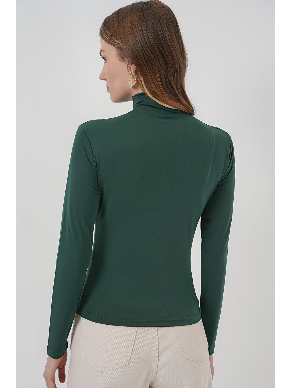 938 Büzgü Detaylı Dik Yaka Sandy Bluz - Zümrüt Yeşili-5