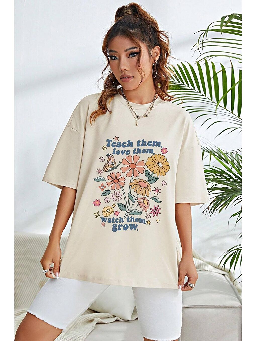 uyguntarz Bej Unisex Flowers Baskılı Oversize Tshirt