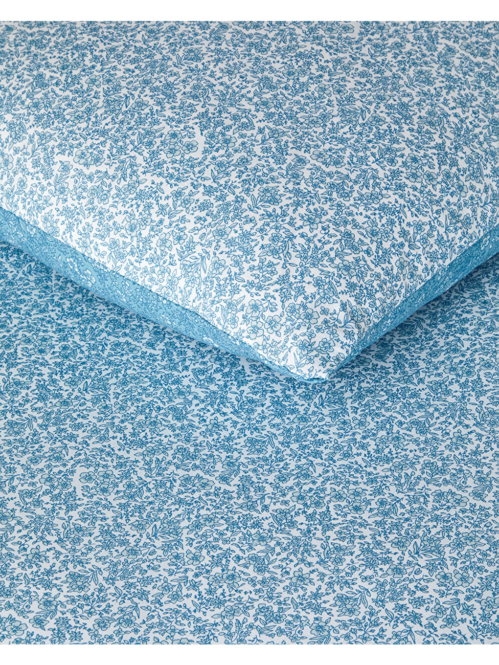 Blossom Garden Çift Taraflı Kolay Ütülenir Çift Kişilik Nevresim Takımı 200x220 cm Mavi-3