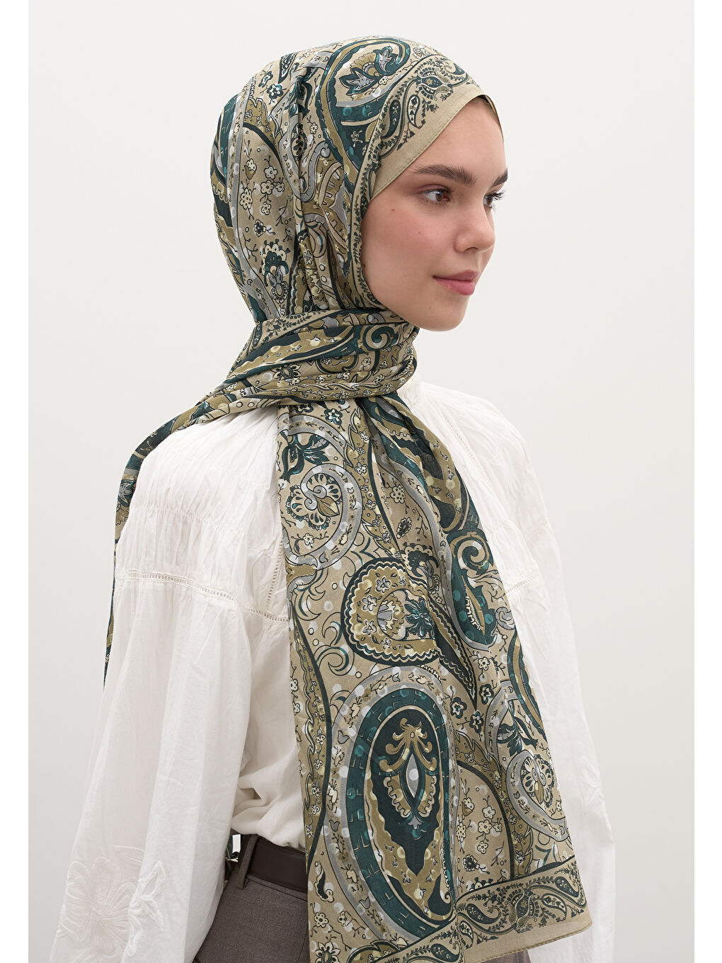 Bej Panthea Desen Şal Kum-1