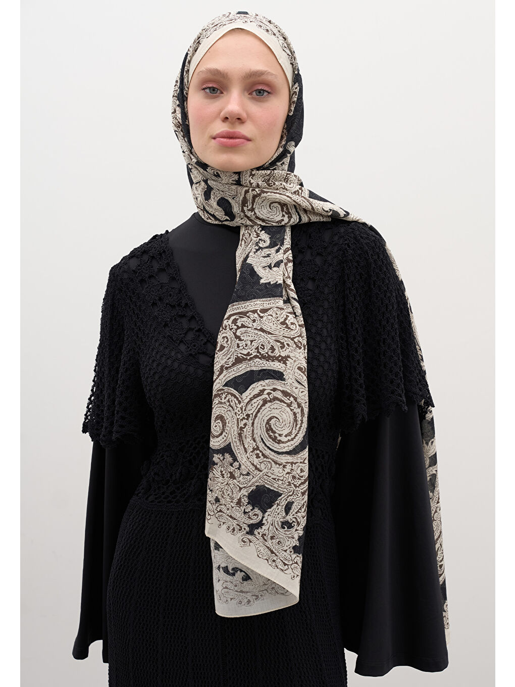 Wıld Paısley Desen Şal Siyah