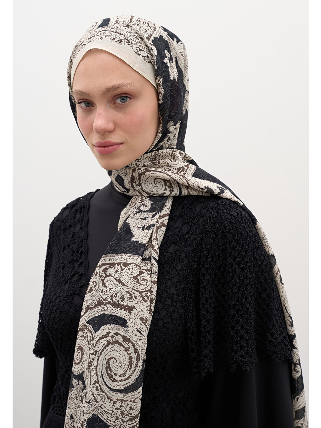 Wıld Paısley Desen Şal Siyah-2