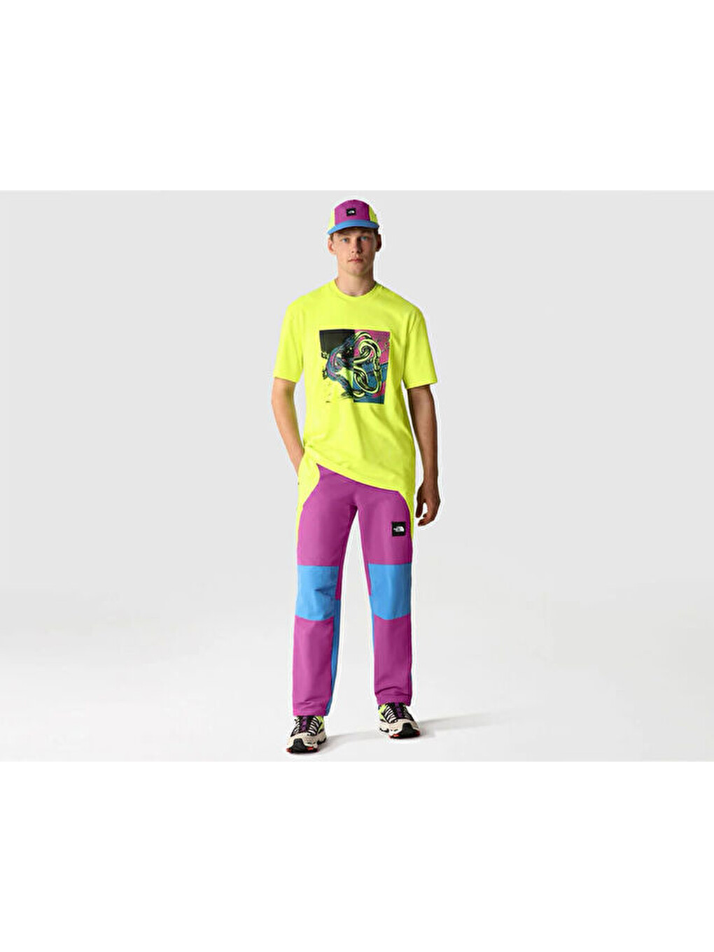 M Graphic T-shirt Erkek Günlük Tişört Nf0a823y8nt1 Yeşil-4