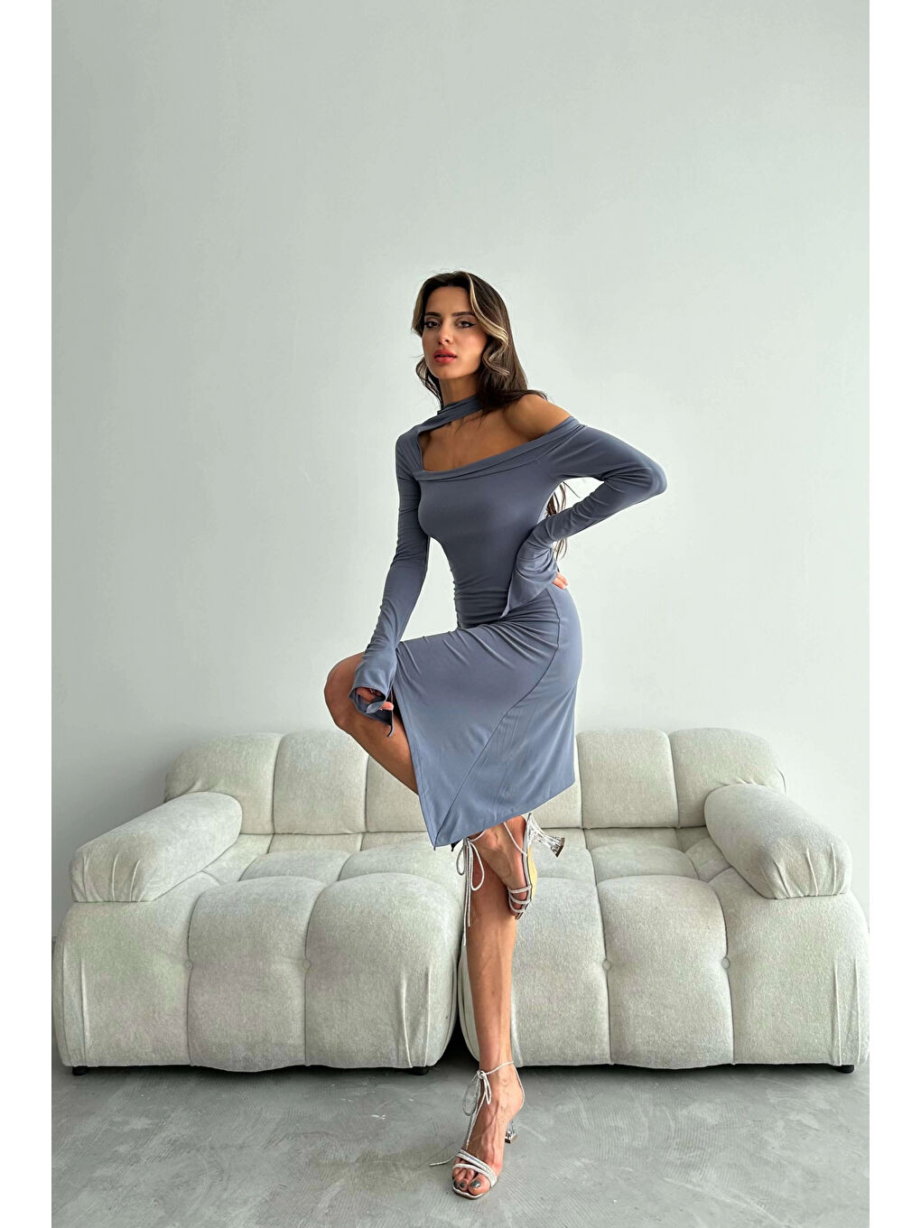 Kadın Gri Omuz Dekolte Sandy Elbise 1009-0883-3