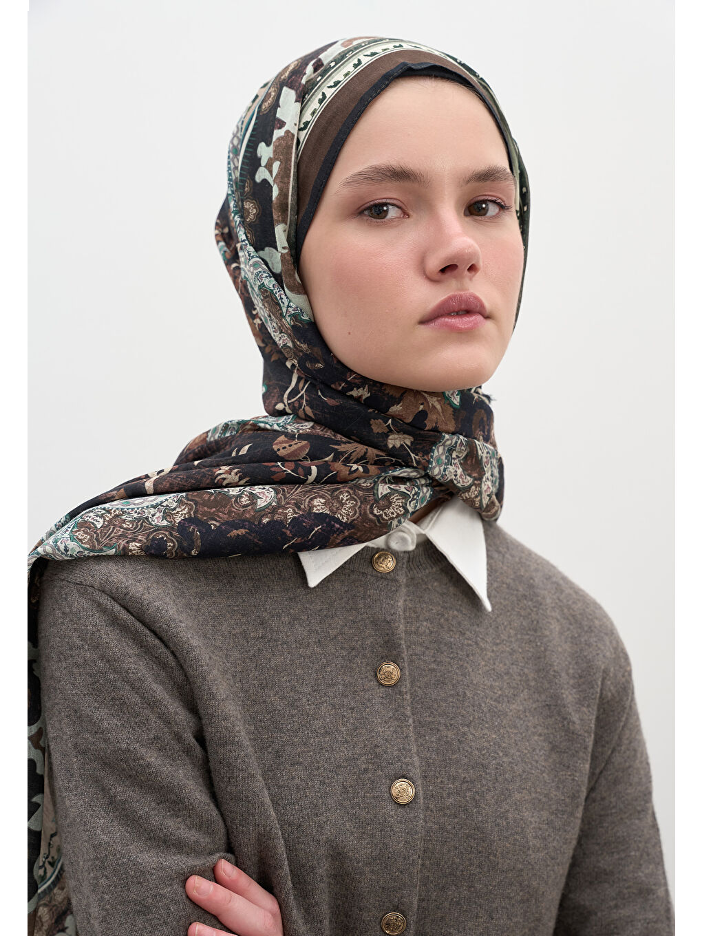 Arıane Desen Şal Siyah-1