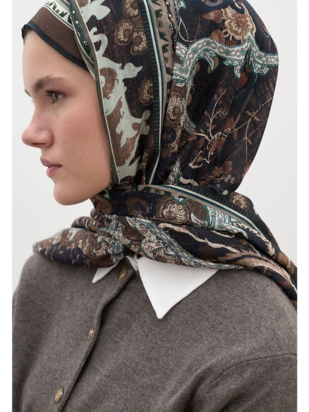 Arıane Desen Şal Siyah-2