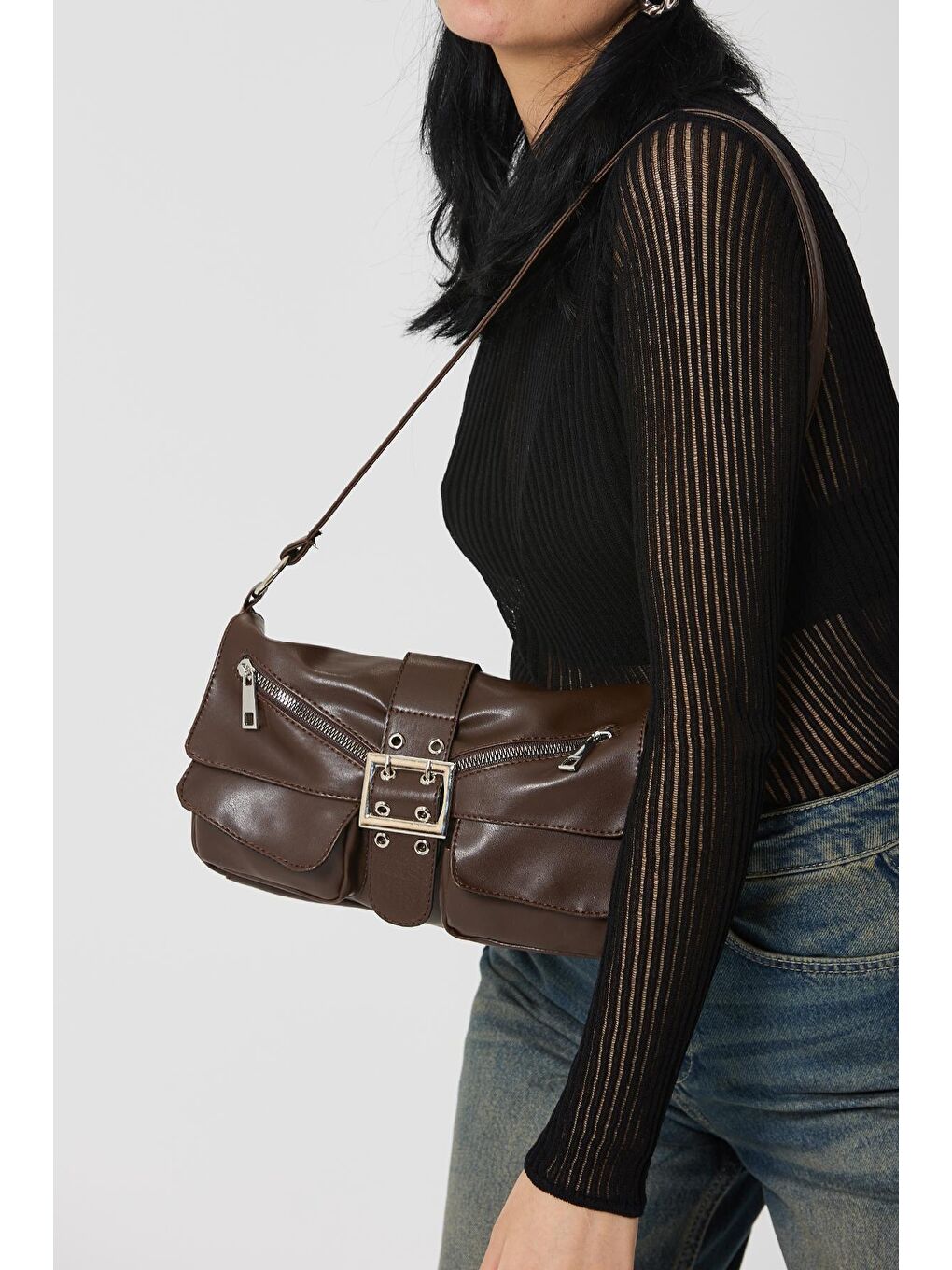 Kemer Detaylı Baget Bruno Kadın Kol Çanta Kahverengi-2