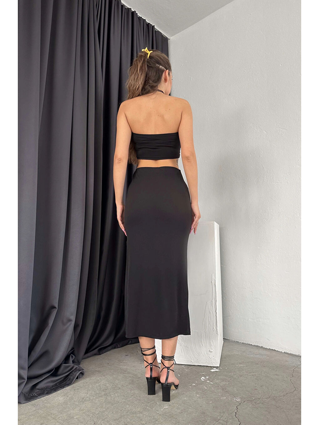 Kadın Siyah Büstiyer Etek Takım 0956-1711-5