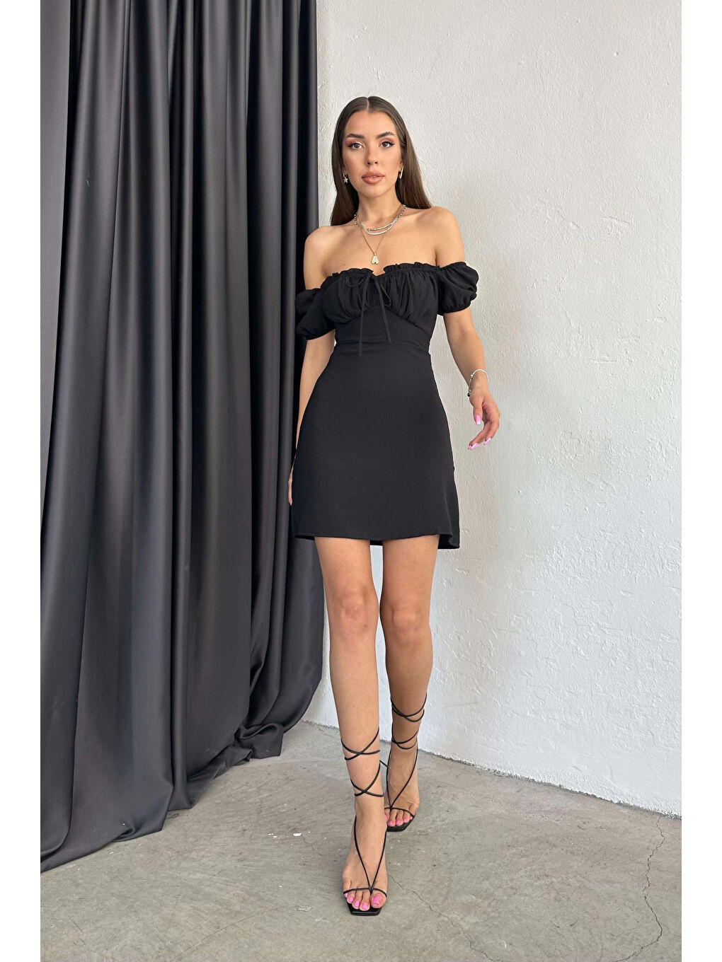 Kadın Siyah Büzgülü Aerobin Elbise 1026-1188-2