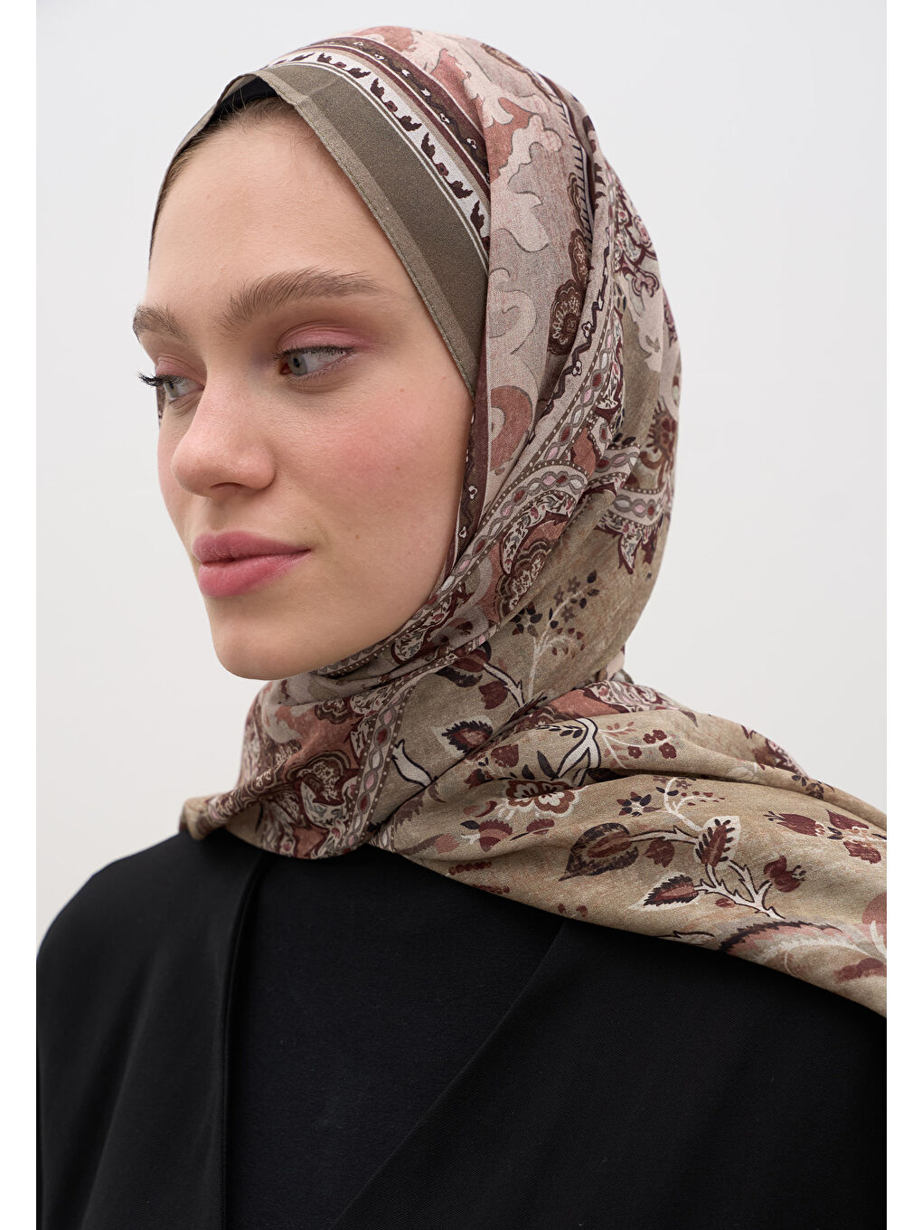 Arıane Desen Şal Haki-3
